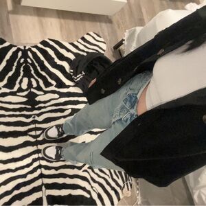 Meet your Posher, Jaed